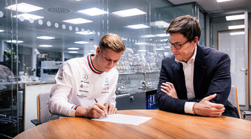Официально: Мик Шумахер подписал контракт с Mercedes