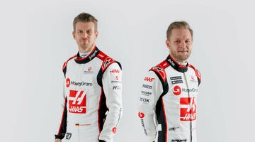 Нико Хюлькенберг и Кевин Магнуссен дебютировали в новой экипировке Haas
