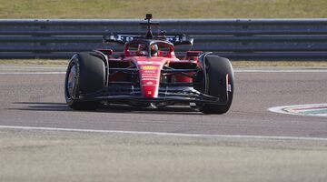 Ferrari обкатала новый болид SF-23 во Фьорано. Фото