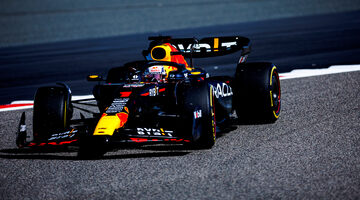 Макс Ферстаппен стал быстрейшим в первый день тестов Формулы 1 в Бахрейне