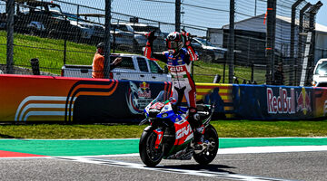Алекс Ринс принёс Honda первую за 539 дней победу в MotoGP 