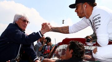 «Ferrari не дом престарелых»: Берни Экклстоун оценил шансы на переход Хэмилтона