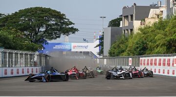 Максимилиан Гюнтер выиграл воскресную гонку Формулы Е в Джакарте