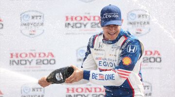 Алекс Палоу одержал третью победу подряд на этапах IndyCar