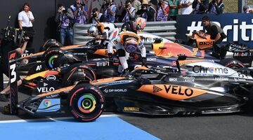 Mercedes снова задумалась о копировании дизайна Red Bull после прорыва McLaren