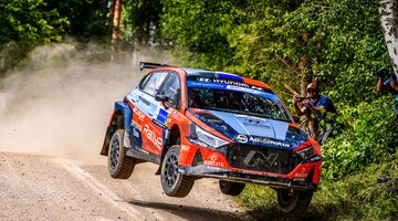 Невероятный сейв пилот WRC 2 на Ралли Эстонии попал на видео