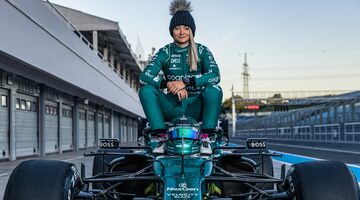 Джессика Хоукинс: Ничто не сравнится с вождением болида Формулы 1