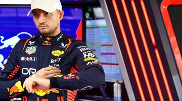 «Red Bull делает машины под Ферстаппена? Бред!»: Джейк Деннис оценил болид RB19