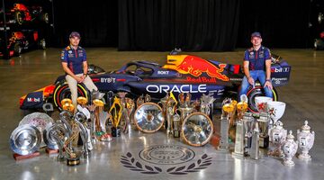 Red Bull показала все трофеи за сезон 2023 года