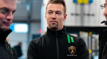 Даниил Квят отработал на тестах «гиперкара» Lamborghini