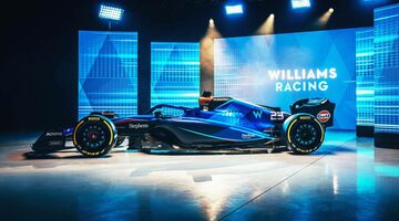Mercedes-AMG останется мотористом Williams после 2026 года