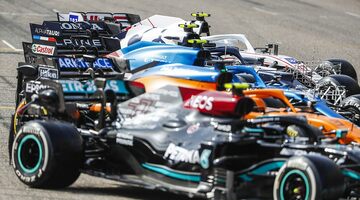 FIA покинули спортивный и технический директора