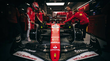 Деймон Хилл: Похоже, Ferrari вновь становится конкурентоспособной