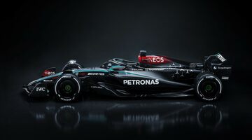 Mercedes показала раскраску и машину на сезон-2024 в Формуле 1