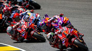 Франческо Баньяя выиграл гонку MotoGP в Муджелло, Ducati оформила дубль