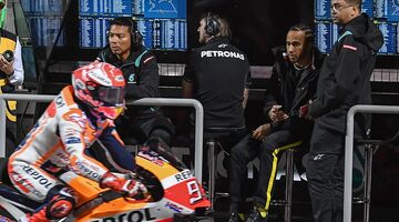 «Это круто!»: Хэмилтон — о новом контракте Маркеса с Ducati