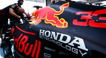 Глава Honda: Мы поняли, что работать с Red Bull Racing будет невозможно...