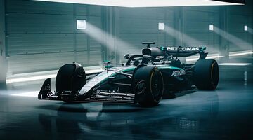 Mercedes-AMG показал новый болид W16