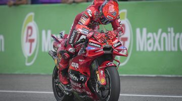 В победе Марка Маркеса увидели хороший знак для Ferrari в Формуле 1