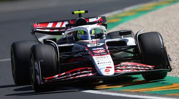 Haas пришлось менять двигатель и коробку передач на болиде Оливера Бермана