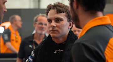 Оскар Пиастри удивлен отрыву McLaren на старте уик-энда в Бахрейне