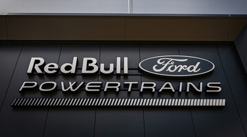 Motor.es: Red Bull может остаться с моторами Honda