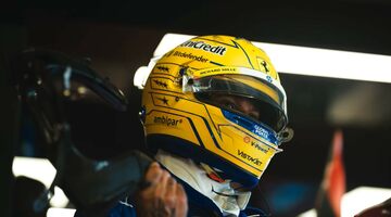 «Другие гонщики говорят и похуже». Хэмилтон – о перепалке с Ferrari по радио