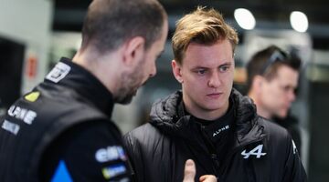 Cadillac: Мик Шумахер в шорт-листе команды Cadillac на 2026 год