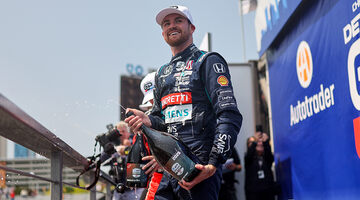 Кайл Кирквуд выиграл этап IndyCar в Детройте, Шварцман — 16-й