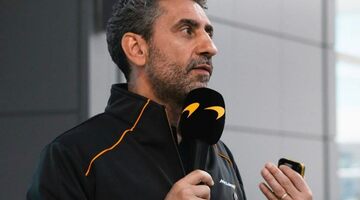 «Не сравнивайте яблоки с грушами». Андреа Стелла – о спаде McLaren в Канаде