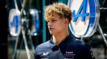 Резервист Alpine дебютирует в Формуле 1 с Sauber