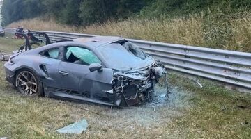 Жуткая авария Porsche и BMW на Нордшляйфе. Видео