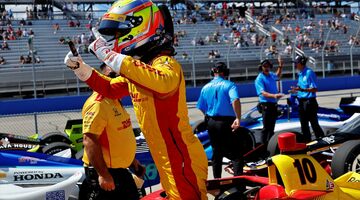 В Red Bull прокомментировали слухи об интересе к звезде IndyCar