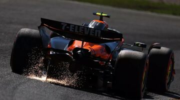 Андреа Стелла: Поул заслуживали оба гонщика McLaren