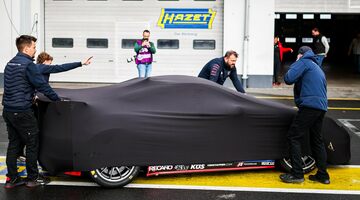 Porsche показал машину Макса Ферстаппена для «Нордшляйфе»