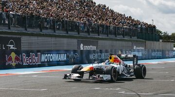 Исак Хаджар провёл показательные заезды на Red Bull во Франции