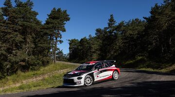 Lancia вернётся с заводской командой в WRC