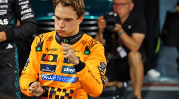 «В McLaren происходит что-то странное». Ферстаппен-старший дал совет Пиастри