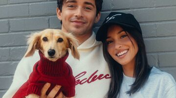 Шарль Леклер выпустил фирменный мерч