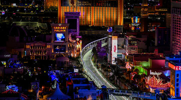 Трансляция третьей тренировки Гран При Лас-Вегаса Формулы 1