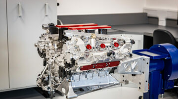 Ford дал послушать Максу Ферстаппену новый двигатель Формулы 1