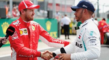 Себастьян Феттель рассказал, чего не хватает Хэмилтону в Ferrari