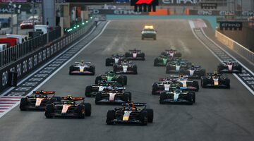 Ферстаппен выиграл гонку Ф1 в Абу-Даби, Норрис стал чемпионом мира