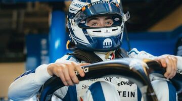 Люк Браунинг — лучший в утренней сессии постсезонных тестов Ф1