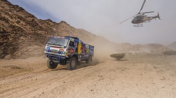В КАМАЗе вспомнили столкновение с вертолётом на «Дакаре»