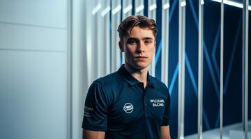 Люк Браунинг стал резервным пилотом Williams в Формуле 1