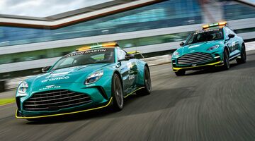 Формула 1 лишилась машины безопасности Aston Martin