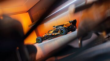 McLaren представила машину MCL40 для сезона-2026 в Формуле 1