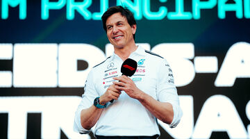 «Я окажусь в файлах Эпштейна!» Тото Вольф недоволен слухами