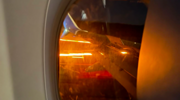 Экс-руководитель Aston Martin едва не стал жертвой авиакатастрофы